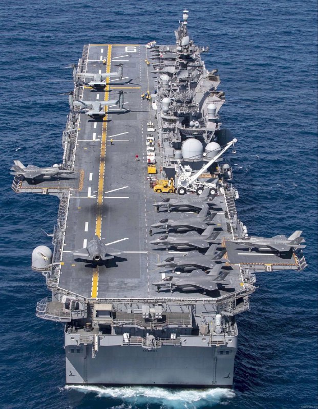 9月6日 #美国 空军一架核侦察机穿过中国东海防空识别区后抵近 #中国 大陆海岸，最近距连云港附近的领海基点约21海里