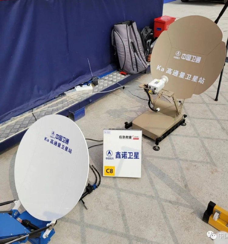 简直离谱！8月21日，中国卫通推出民用“卫星移动数据业务”，最低套餐价格高达27999元，每个月仅提供10G流量，全年120G