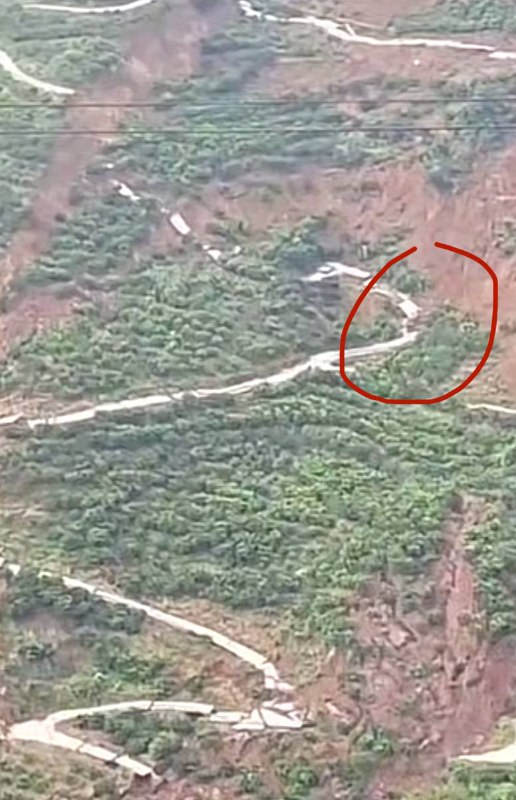 7月17日8时40分，湖北宜昌秭归县归州镇翼家店村1组湾水田，发生土质滑坡，滑坡纵向长约250米，橫向宽的160米，厚约20米，体积约80万立方米