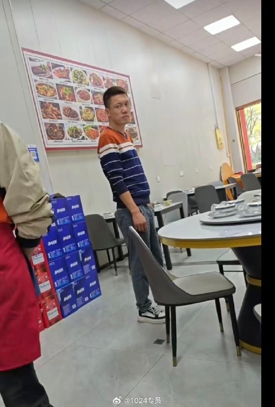 宁波海曙区，经常吃霸王餐的惯犯，当地餐饮行业苦不堪言！拿这种人就没什么好办法吗？？感谢家人们投稿！宁波海曙区，经常吃霸王餐的惯犯，当地餐饮行业苦不堪言！拿这种人就没什么好办法吗？？感谢家人们投稿！