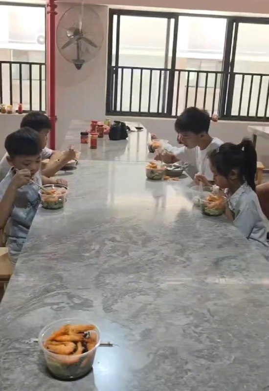 良心企业 值得提倡感谢家人们投稿！良心企业 值得提倡感谢家人们投稿！