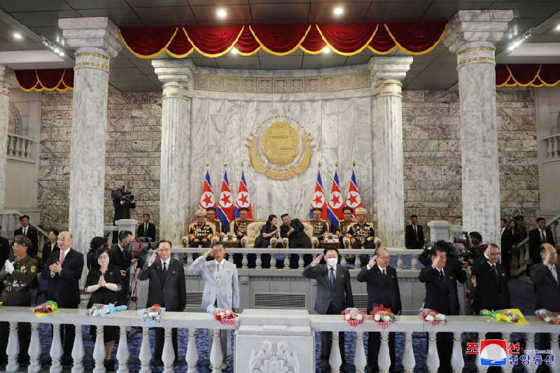 #朝鲜 建政（九九节）75周年阅兵式活动8日晚在首都平壤金日成广场举行