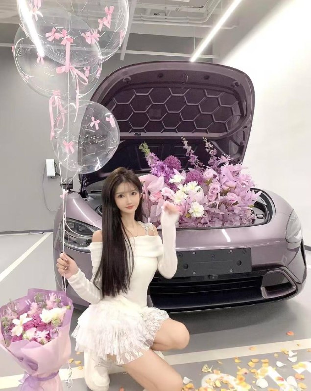 小米 su7 车友群 一个群600人450个女车主 #美女 #车模小米 su7 车友群 一个群600人450个女车主 #美女 #车模