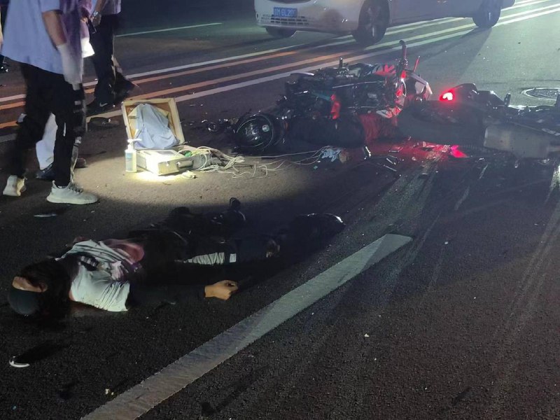 7月9日 #摩托车🏍️ 对撞 挂了 #车祸 #骑逝精神7月9日 #摩托车🏍️ 对撞 挂了 #车祸 #骑逝精神