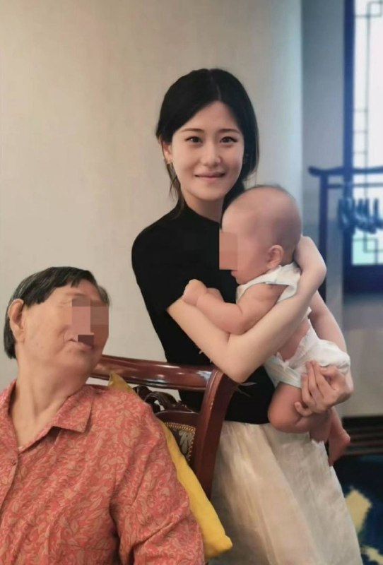 #美女 原配 #实名举报 其 丈夫 在她产后三个月 #出轨 女大学生#美女 原配 #实名举报 其 丈夫 在她产后三个月 #出轨 女大学生