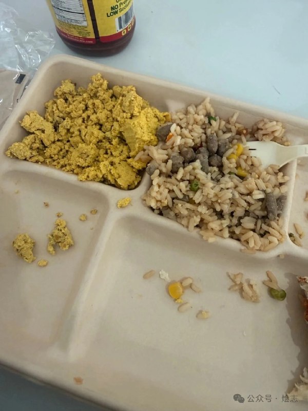 美军开饭了 简单吃点感谢家人们投稿！美军开饭了 简单吃点感谢家人们投稿！