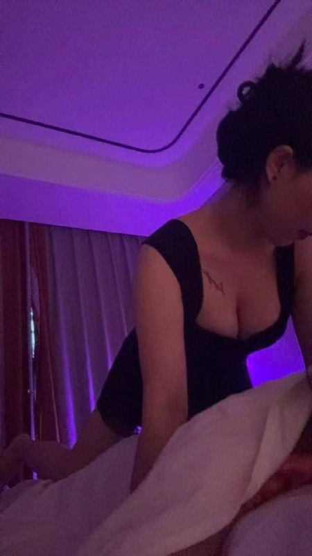 #站街女 这是哪里啊？质量不错，在线等，急！ #美女 #鸡 🐔群里兄弟认出来了，说是长沙的玉兰路那边#长沙 #卖淫感谢家人们投稿！#站街女 这是哪里啊？质量不错，在线等，急！ #美女 #鸡 🐔群里兄弟认出来了，说是长沙的玉兰路那边#长沙 #卖淫感谢家人们投稿！