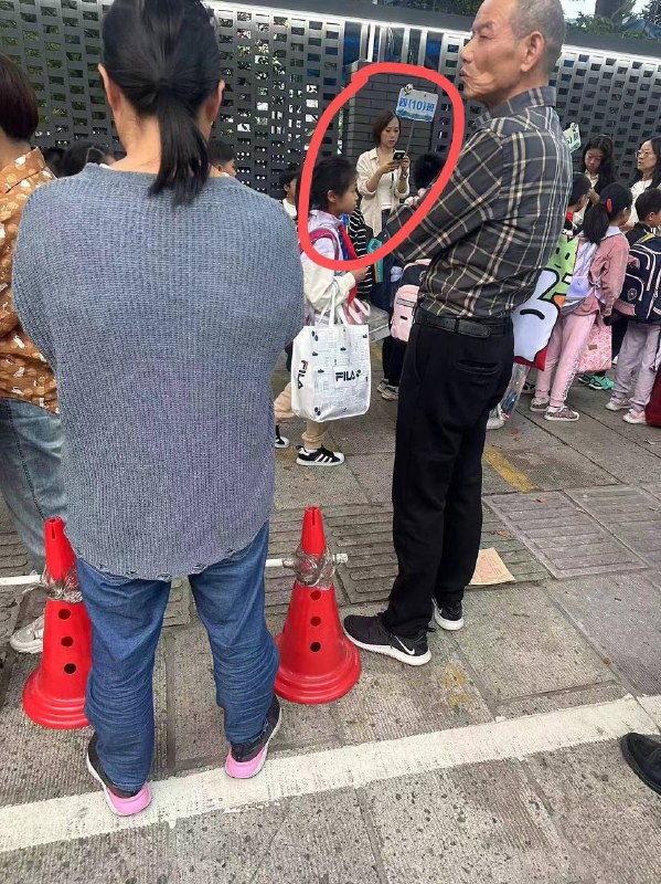 #浙江 #绍兴 #越城北海小学 #捉奸 北小 班主任 和一初 体育老师 被抓奸 在床😂 #抓奸 #网曝门 #吃瓜 🧐#浙江 #绍兴 #越城北海小学 #捉奸 北小 班主任 和一初 体育老师 被抓奸 在床😂 #抓奸 #网曝门 #吃瓜 🧐