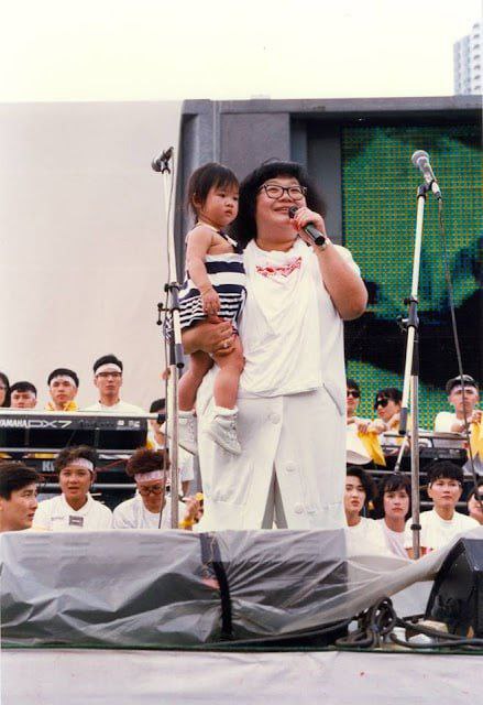 1989年5月27日，香港【民主歌声献中华】#六四 #历史1989年5月27日，香港【民主歌声献中华】#六四 #历史