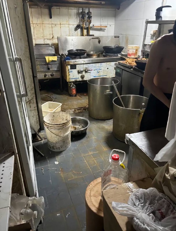 美食探店 #舌尖上的美食  #外卖 🥡by 匿名投稿美食探店 #舌尖上的美食  #外卖 🥡by 匿名投稿