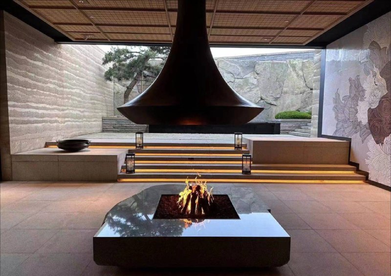 北京顶奢酒店，一晚价格上万，被暴雨冲走了 #北京暴雨by 匿名投稿北京顶奢酒店，一晚价格上万，被暴雨冲走了 #北京暴雨by 匿名投稿