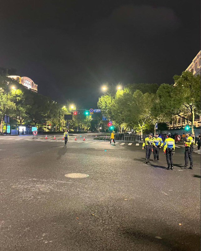 #亚运会 到处封路，扰民运动会，对老百姓没有任何好处by 匿名投稿#亚运会 到处封路，扰民运动会，对老百姓没有任何好处by 匿名投稿