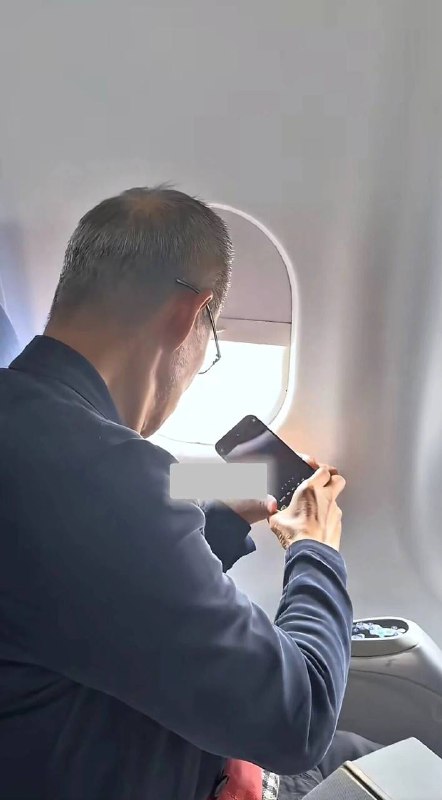 王石现身，没戴假发，没有美颜，就是一普普通通70岁糟老头子的模样！😅#王石 #田朴珺