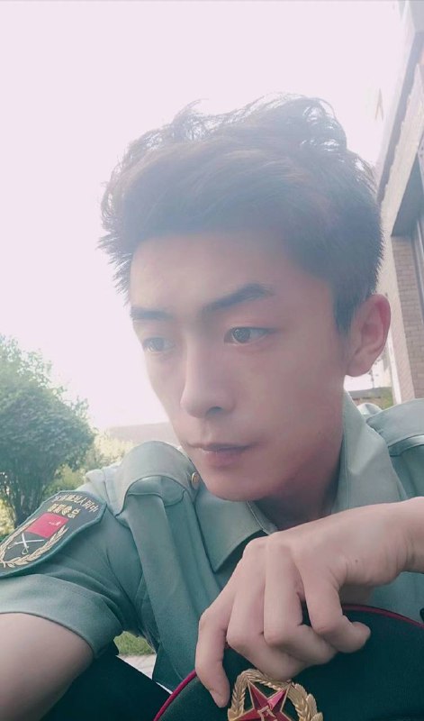 兵哥哥 #见网友 翻车了😤by 匿名投稿兵哥哥 #见网友 翻车了😤by 匿名投稿