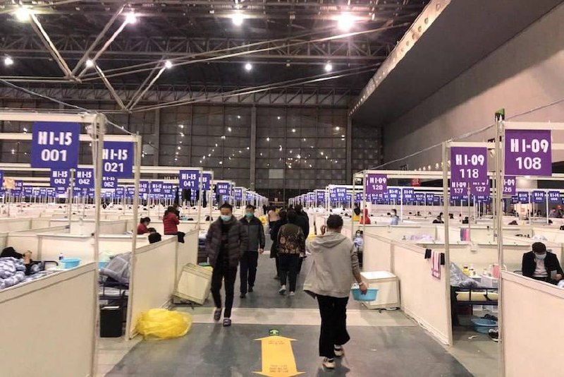 #上海 #封城 #辟谣 一周年2022正确记忆1.党的二十大胜利召开，学习宣传贯彻党的二十大精神迅速掀起热潮2. 中国经济稳字当头、稳中求进3. 统筹疫情防控取得重大成果4. 北京冬奥会5. C919首飞错误记忆1.东航飞机坠机2.铁链女3.唐山烧烤店4.四月之声5.贵阳大巴侧翻6.乌鲁木齐火灾#上海 #封城 #辟谣 一周年2022正确记忆1.党的二十大胜利召开，学习宣传贯彻党的二十大精神迅速掀起热潮2. 中国经济稳字当头、稳中求进3. 统筹疫情防控取得重大成果4. 北京冬奥会5. C919首飞错误记忆1.东航飞机坠机2.铁链女3.唐山烧烤店4.四月之声5.贵阳大巴侧翻6.乌鲁木齐火灾