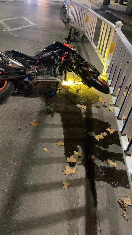 #机车 #骑士 试试就逝世🤣#摩托 #车祸#机车 #骑士 试试就逝世🤣#摩托 #车祸