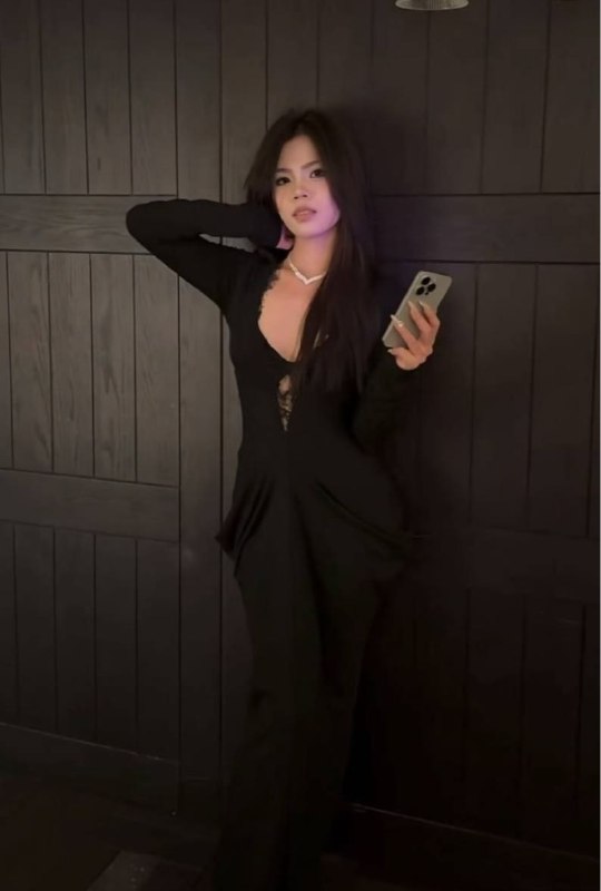 #养虾狂潮 #OpenClaw灰产 #高端外围乱象 #暗语交易 #软色情陷阱 #警方雷霆出击【暗黑产业链曝光】🦞“上门安装小龙虾”竟是外围暗号！养虾狂潮席卷全国，灰色产业趁机疯狂敛财——高端外围借“虾”还魂，明码标价空降上门🍚表面是水产服务，背地搞色情交易，一条龙包装堪称影帝级操作！【卧底扒皮实锤】🔥记者暗访揭穿“OpenClaw”遮羞布：预约下单、等级分档、暗语对接，连“虾缸调试”都成卖淫代名词！打着创业风口旗号，实则拉皮条日进斗金💰受害女生被诱导入局，深陷软色情陷阱难脱身！【监管部门出手】🚨新型违法形态引全网震怒！网友怒斥：“别糟蹋小龙虾！”多地警方雷霆收网，铲除黑灰产链条⚡️养虾可以，养“外围”不行感谢家人们投稿！#养虾狂潮 #OpenClaw灰产 #高端外围乱象 #暗语交易 #软色情陷阱 #警方雷霆出击【暗黑产业链曝光】🦞“上门安装小龙虾”竟是外围暗号！养虾狂潮席卷全国，灰色产业趁机疯狂敛财——高端外围借“虾”还魂，明码标价空降上门🍚表面是水产服务，背地搞色情交易，一条龙包装堪称影帝级操作！【卧底扒皮实锤】🔥记者暗访揭穿“OpenClaw”遮羞布：预约下单、等级分档、暗语对接，连“虾缸调试”都成卖淫代名词！打着创业风口旗号，实则拉皮条日进斗金💰受害女生被诱导入局，深陷软色情陷阱难脱身！【监管部门出手】🚨新型违法形态引全网震怒！网友怒斥：“别糟蹋小龙虾！”多地警方雷霆收网，铲除黑灰产链条⚡️养虾可以，养“外围”不行感谢家人们投稿！