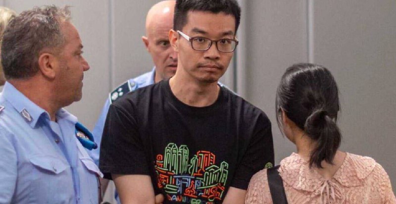 中共黑客徐泽伟押送到美国后的正面照爆光，似乎在义大利关押期间长胖了