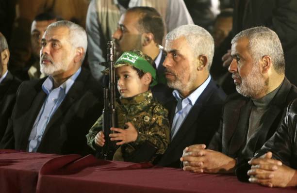 #加沙的儿童，其中大多数是在哈马斯掌权后出生的，巴勒斯坦🇵🇸老百姓知道 这些孩子很快就会死去，加入他们已经被杀害的同龄人