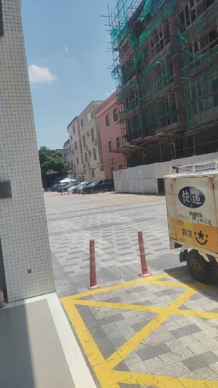 #跳楼 #血腥 #爆头by 匿名投稿#跳楼 #血腥 #爆头by 匿名投稿