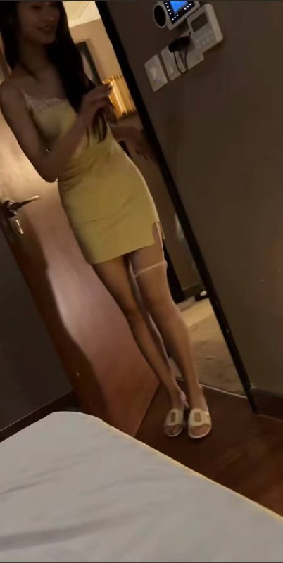 #站街女 这是哪里啊？质量不错，在线等，急！ #美女 #鸡 🐔群里兄弟认出来了，说是长沙的玉兰路那边#长沙 #卖淫感谢家人们投稿！#站街女 这是哪里啊？质量不错，在线等，急！ #美女 #鸡 🐔群里兄弟认出来了，说是长沙的玉兰路那边#长沙 #卖淫感谢家人们投稿！