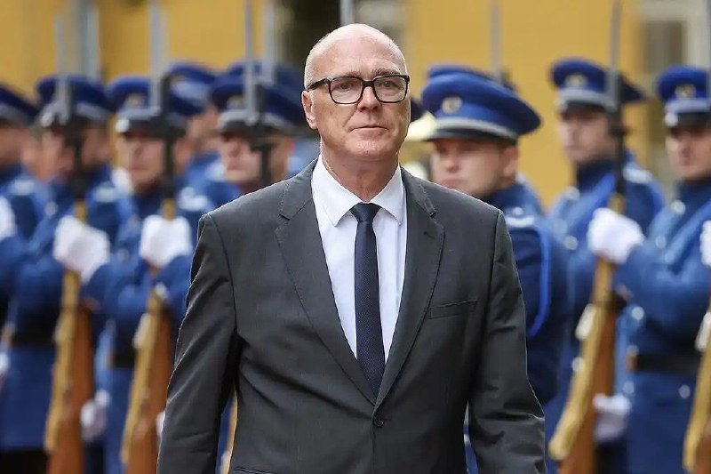 #瑞士对美以袭击伊朗表态#【#瑞士称美以袭击伊朗违反国际法#】8日，瑞士方面发布消息称，瑞士联邦委员兼国防、民防和体育部长马丁·普菲斯特表示，美国和以色列袭击伊朗违反国际法