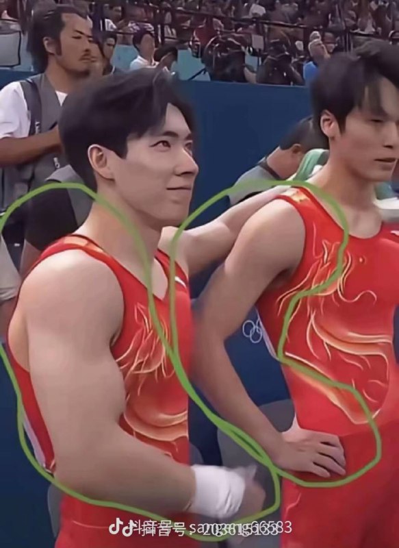 #苏炜德 这小胳膊有训练过吗？把队友坑惨了，队友最后一次参加奥运会了，就靠金牌改变穷苦命运，苏公子家世背景真是让人浮想联翩by 匿名投稿#苏炜德 这小胳膊有训练过吗？把队友坑惨了，队友最后一次参加奥运会了，就靠金牌改变穷苦命运，苏公子家世背景真是让人浮想联翩by 匿名投稿