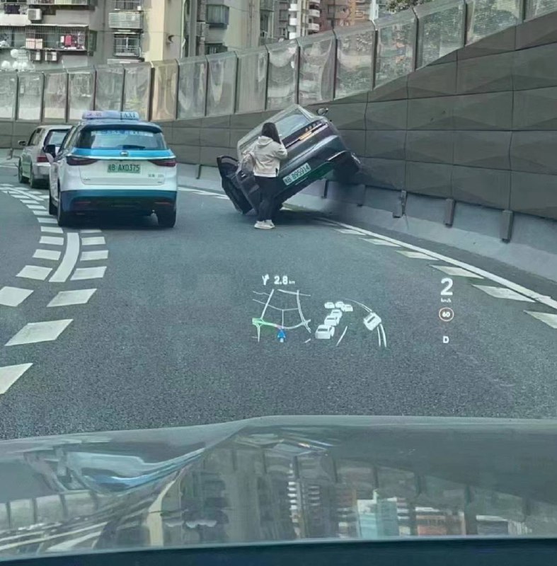 #比亚迪 #女司机 太难啦#比亚迪 #女司机 太难啦