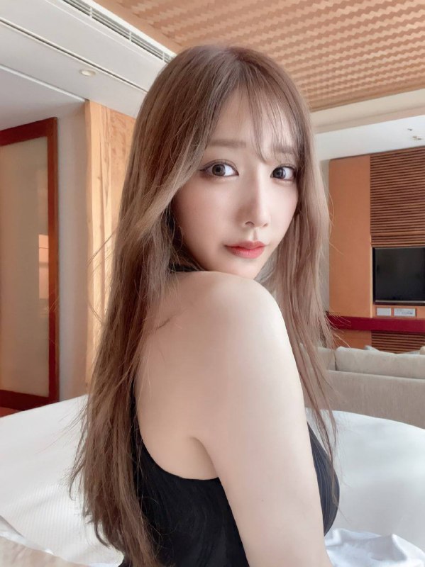 三上悠亚、希岛爱理、山岸逢花、相泽南、葵司、小宵虎南、桥本有菜、桃乃木香奈、河北彩花你最喜欢谁 ？ #女优三上悠亚、希岛爱理、山岸逢花、相泽南、葵司、小宵虎南、桥本有菜、桃乃木香奈、河北彩花你最喜欢谁 ？ #女优