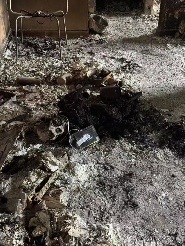 消防 及 警方 进入 #火灾 遗址 搜证 #尸体#火灾 #恐怖 香港 🇭🇰 大火 #事件 #后续#香港 #火灾 大火 最新遇难人数公布遇难者 增至151人警方 哽咽 介绍搜救进展：部分遗体化为灰烬或未必完整...感谢家人们投稿！消防 及 警方 进入 #火灾 遗址 搜证 #尸体#火灾 #恐怖 香港 🇭🇰 大火 #事件 #后续#香港 #火灾 大火 最新遇难人数公布遇难者 增至151人警方 哽咽 介绍搜救进展：部分遗体化为灰烬或未必完整...感谢家人们投稿！