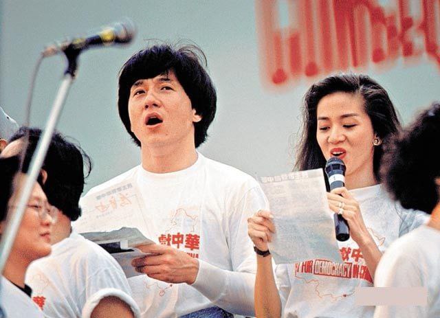 1989年5月27日，香港【民主歌声献中华】#六四 #历史1989年5月27日，香港【民主歌声献中华】#六四 #历史
