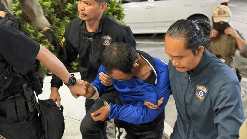 泰国发现俄罗斯兄妹及一家三口遗体警方在泰国春武里府（Chon Buri）邦拉蒙县（Bang Lamung district）的萨克梅奥森林（Sak Maew forest）灌木丛中，发现了两名失踪俄罗斯兄妹的遗体