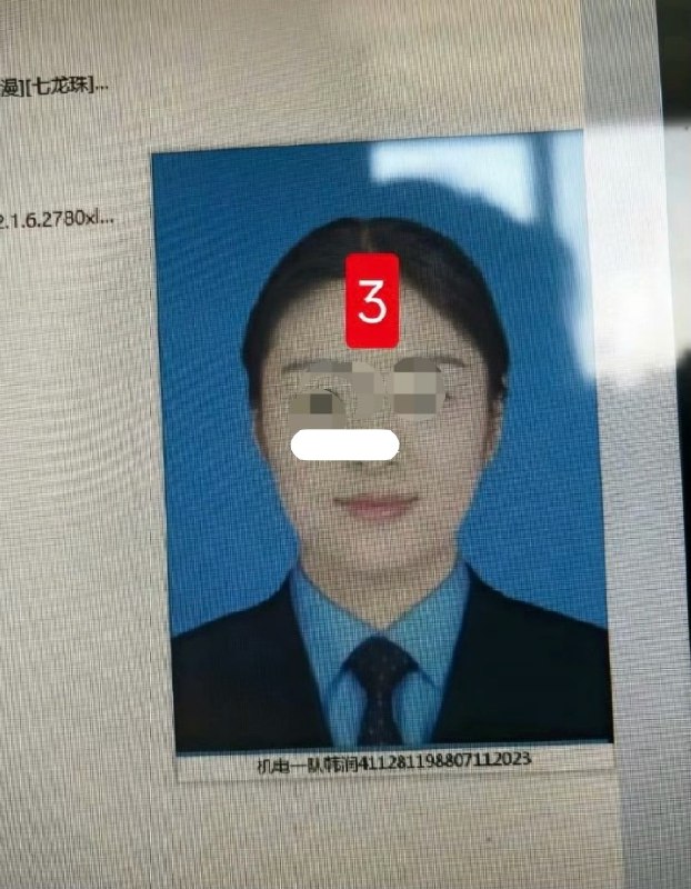 机智！丈夫婚内出轨，妻子把老公和小三的信息曝光，丈夫把妻子告上了法庭，最后妻子败诉，法院判决连续向老公和小三公开道歉15天！但她的道歉视频却暗藏“反击”，表面表态“我认错，服从判决”，实则逐一展示丈夫为第三者购买奢侈品的消费记录、法院判决书，还反讽二人“是真爱”，原本仅小范围知晓的婚外情，经“道歉”发酵后彻底全网扩散，不少网友直呼这是对出轨丈夫的“公开处刑”