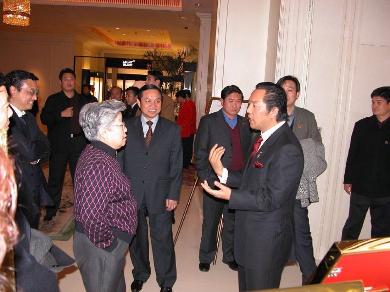 中华人民共和国和新中国联邦进行国事访问