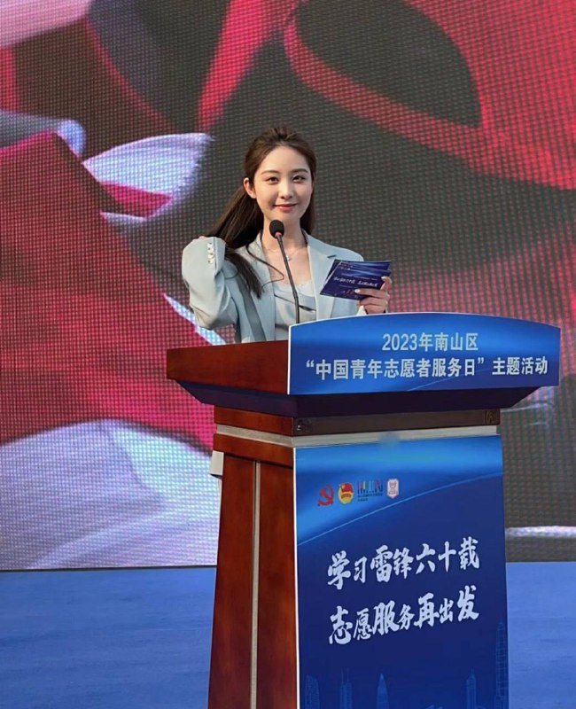 #爱国 #美女 太渴望进步了！#爱国 #美女 太渴望进步了！