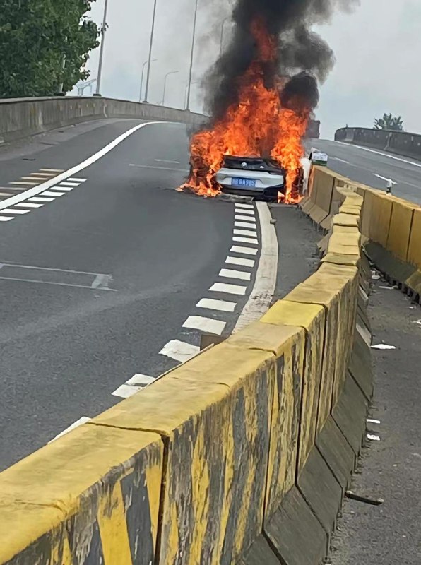 人民网报道 #正能量！人民网报道 #正能量！