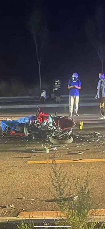 7月9日 #摩托车🏍️ 对撞 挂了 #车祸 #骑逝精神7月9日 #摩托车🏍️ 对撞 挂了 #车祸 #骑逝精神