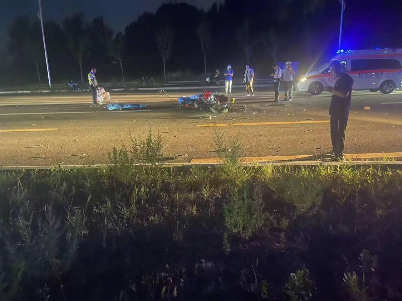 7月9日 #摩托车🏍️ 对撞 挂了 #车祸 #骑逝精神7月9日 #摩托车🏍️ 对撞 挂了 #车祸 #骑逝精神