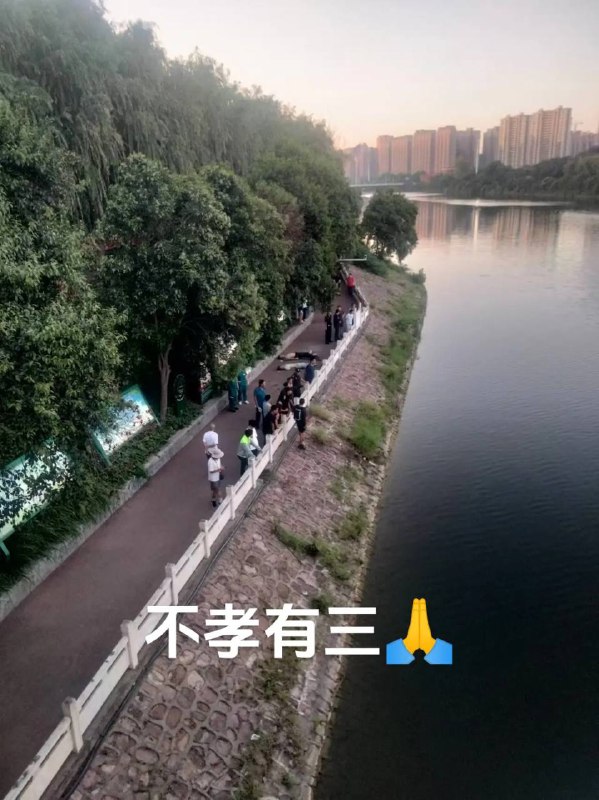 补充后续8.12河南许昌禹州彩虹桥，3人结伴跳河死亡，已打捞上来2个
