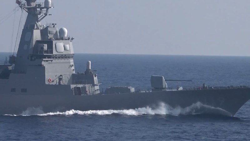6 月 22 日，海军辽宁舰编队圆满完成远海实战化训练，安全顺利返回青岛母港