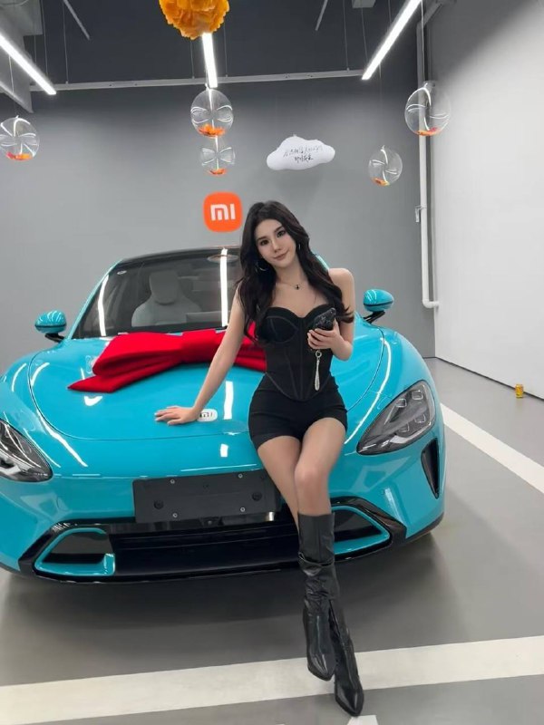 小米 su7 车友群 一个群600人450个女车主 #美女 #车模小米 su7 车友群 一个群600人450个女车主 #美女 #车模