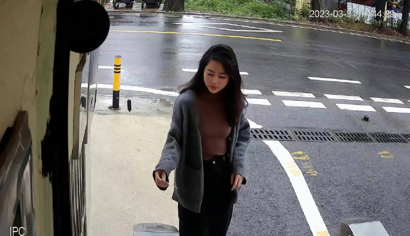 #幼儿园 门口的妈妈🤩by 匿名投稿#幼儿园 门口的妈妈🤩by 匿名投稿